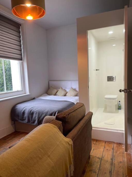 4 Quiet Compact Studio With Garden View - Best Location - Comfortable - Quiet Apartment Brighton Ngoại thất bức ảnh